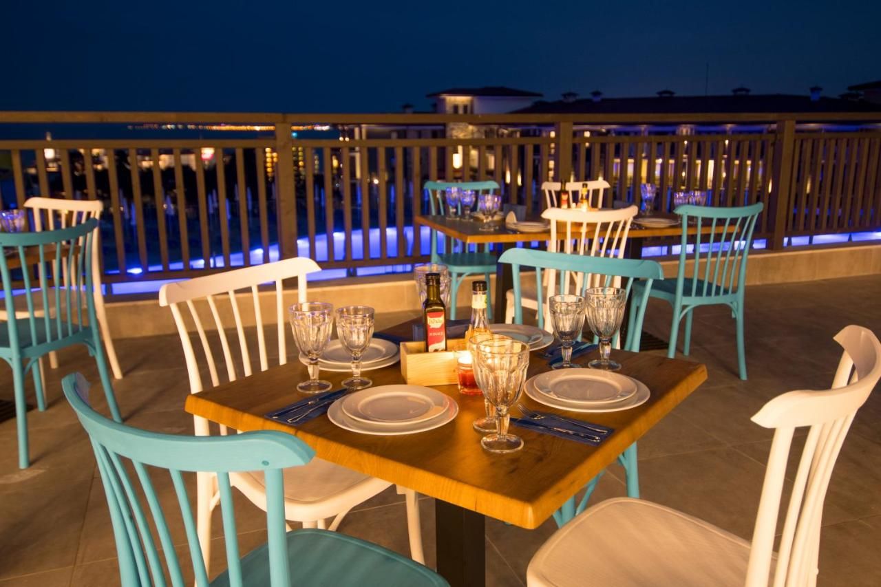 Курортные отели Nevis Resort & Aqua Park - All Inclusive Солнечный Берег-9