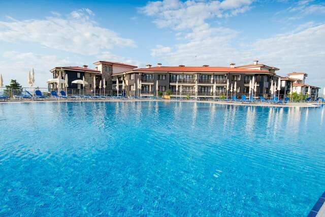 Курортные отели Nevis Resort & Aqua Park - All Inclusive Солнечный Берег-3